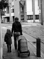 /album/zivot/street-matka-s-dcerou-web-jpeg/